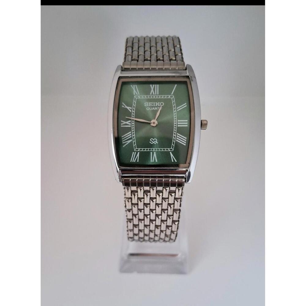 💁🏽♂️ Men's Vintage Seiko Barrel/Tonneau Stainless Steel Tank RARE - Picture 2 of 7